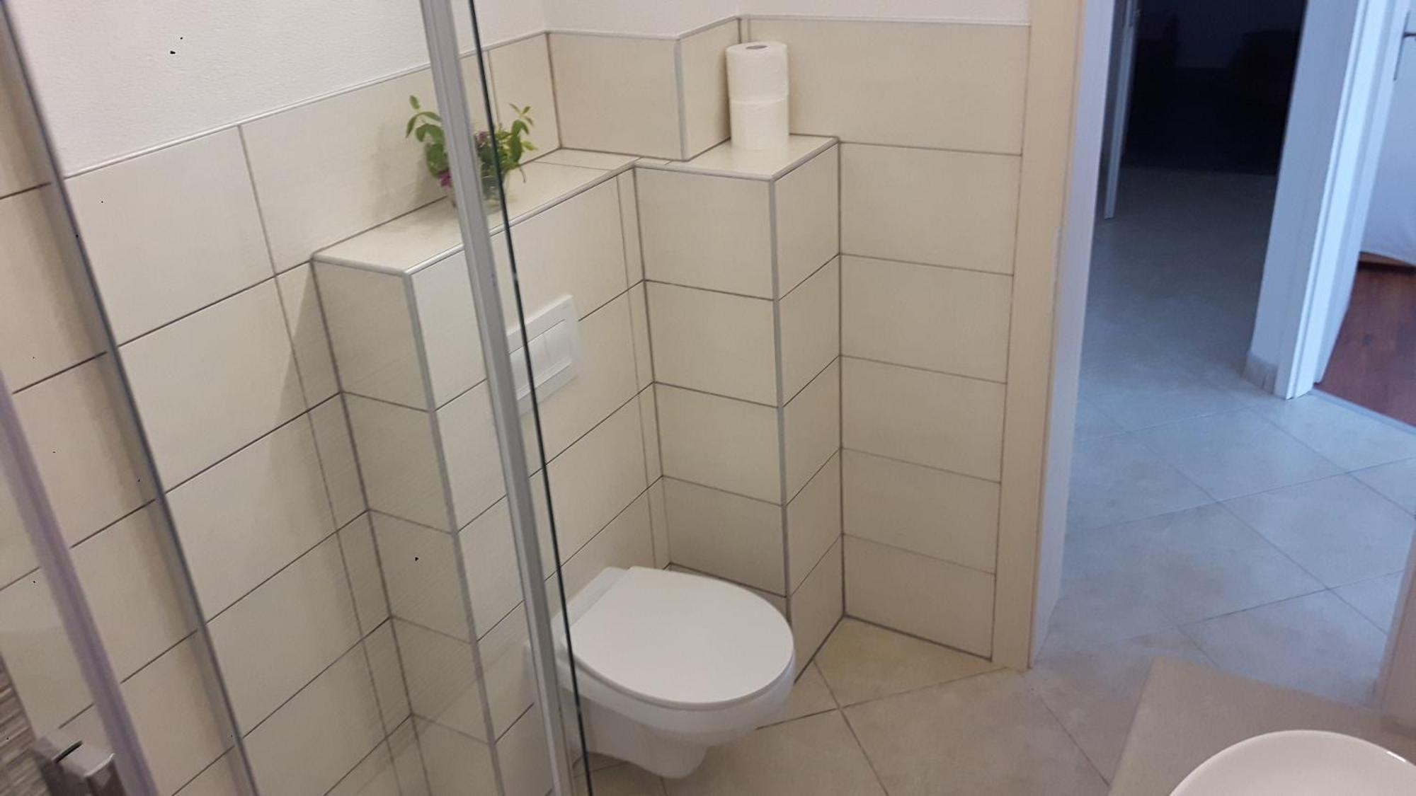 Apartmani Jureta Okrug Gornji Eksteriør billede