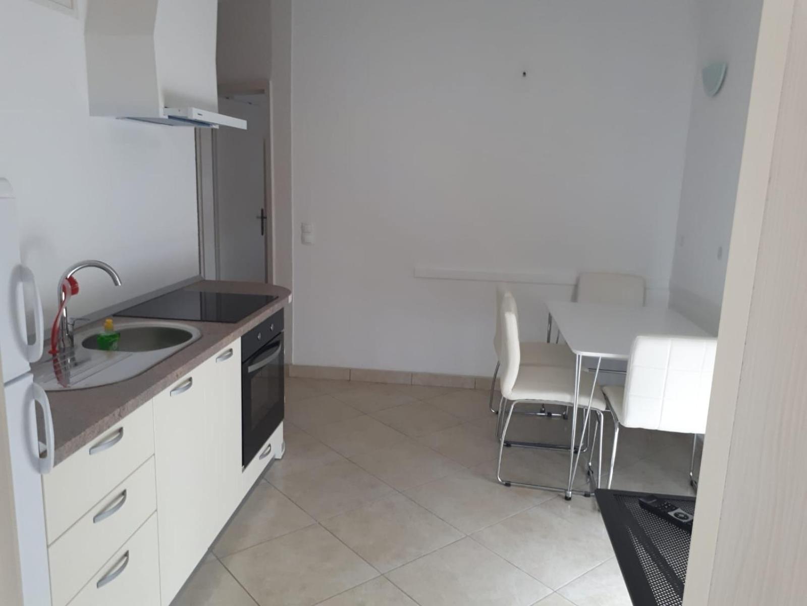 Apartmani Jureta Okrug Gornji Eksteriør billede