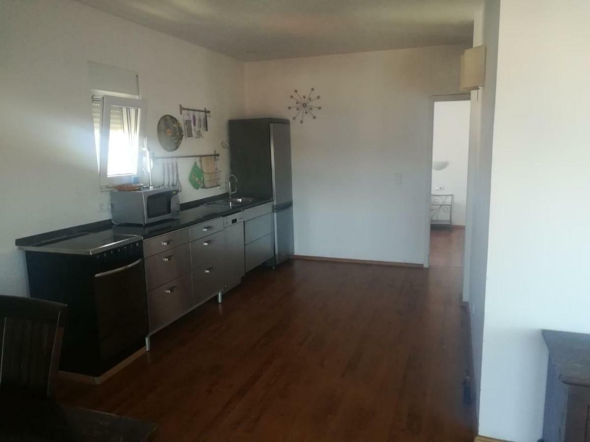 Apartmani Jureta Okrug Gornji Eksteriør billede